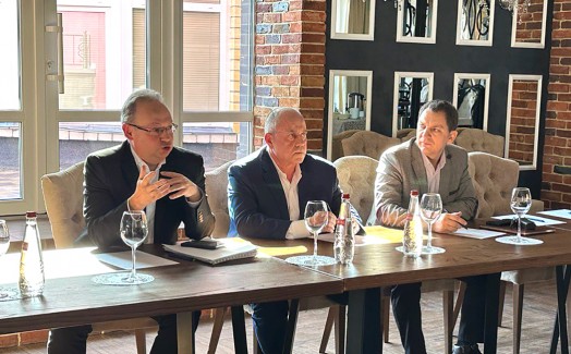 Открытый диалог: обсуждение перспектив развития предпринимательства